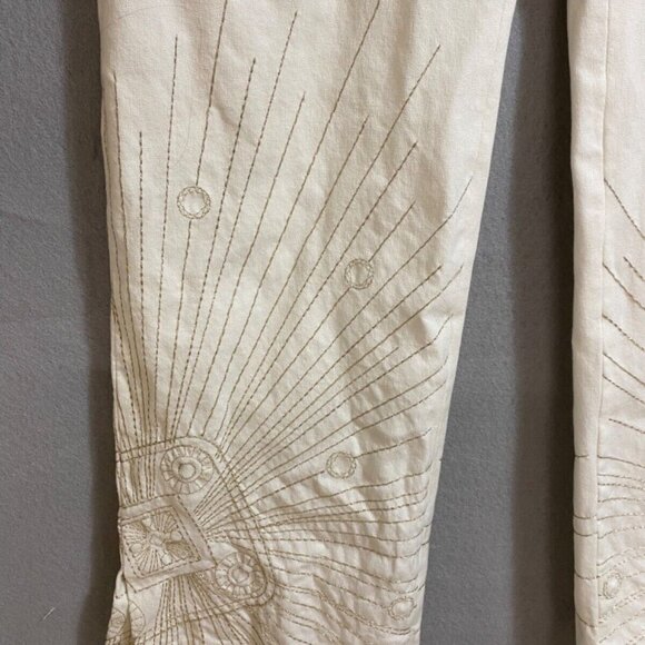 St. John by Marie Gray Women's White Embroidered Pants W SIDE ANKLE SLID SZ 10 - Picture 3 of 10